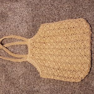 Straw tote purse w/metallic thread